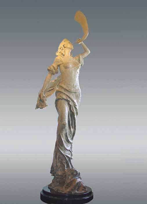 Nguyen Tuan, Memory, 1999
Bronze Sculpture, 104 x 22 x 27 inches
