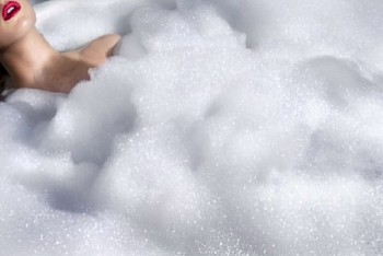 David Drebin -&nbsp;David Drebin Lips in Bubbles