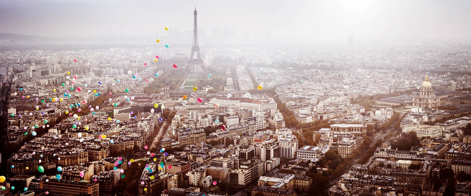 David Drebin, Balloons over Paris, 2016
Digital C Print, 30 x 72 inches Also available in 20 x 48 inches and 40 x 96 inches