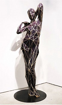 Work: Julian Voss-Andreae Yolanda