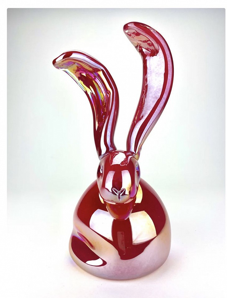 Hunt Slonem, Witch Hazel, 2024
Blown Glass Sculpture, 10 x 5 1/2 x 6 in.