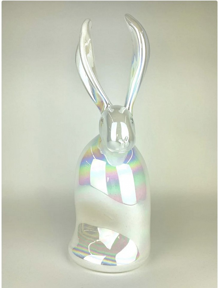 Hunt Slonem, Vanora, 2024
Blown Glass Sculpture, 16 x 6 x 6 in.