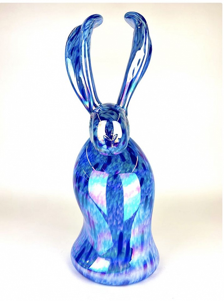 Hunt Slonem, Caeruleus III, 2024
Blown Glass Sculpture, 16 1/2 x 6 1/2 x 7 1/2 in.