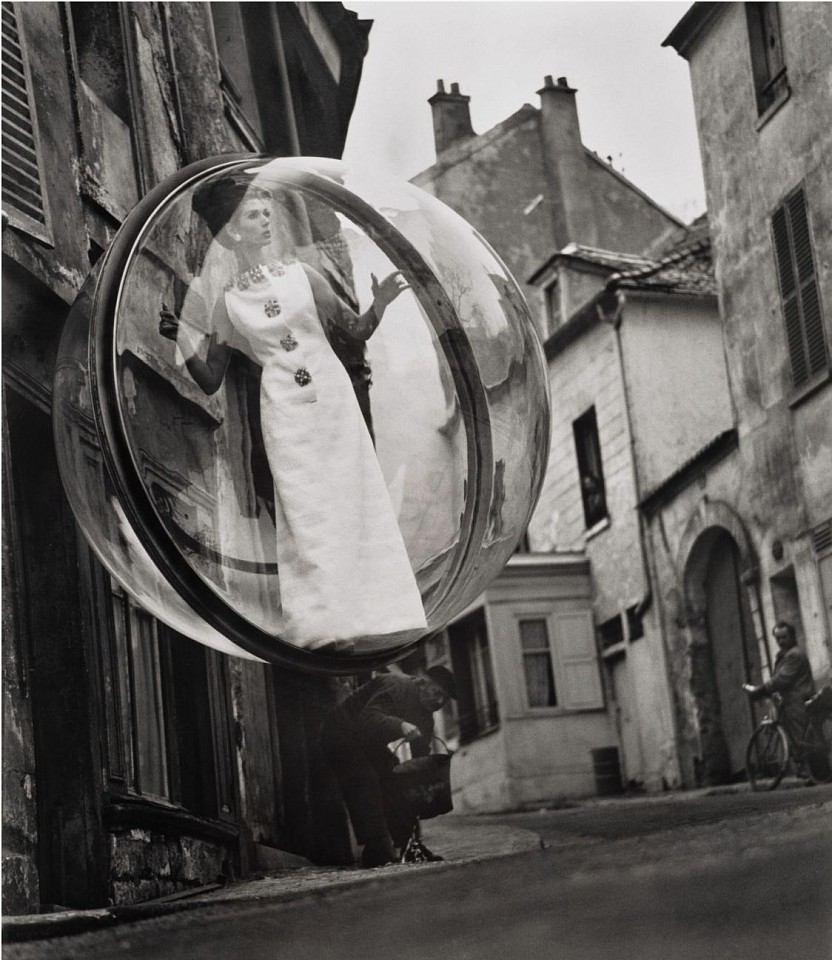 Melvin Sokolsky, Saint Germain, Paris, 1963
Platinum Print, 30 x 30 in.