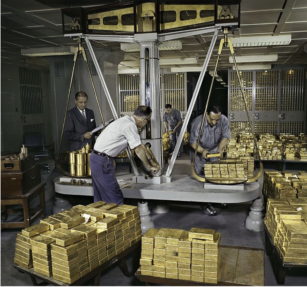 Ormond Gigli, Federal Reserve ""Gold Scales"", 1959
Archival Pigment Print, 30 x 33 in.