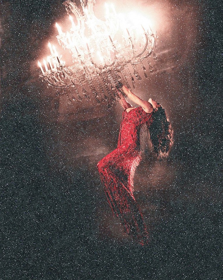 David Drebin, Hanging On, 2021
Digital C Print with Diamond Dust, 49 x 39 in.